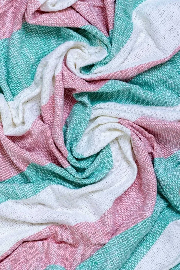 Carraig Donn Dwell Blake Pink And Green Throw* Homeware