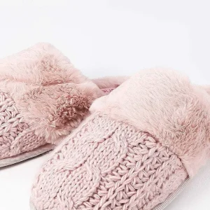 Cherish Accessories Cable Knit Slippers In Pink*Women Nightwear