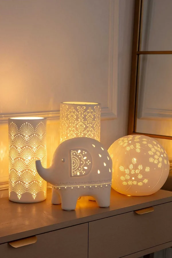 Carraig Donn HOME Ceramic Led Vase Table Lamp* Homeware