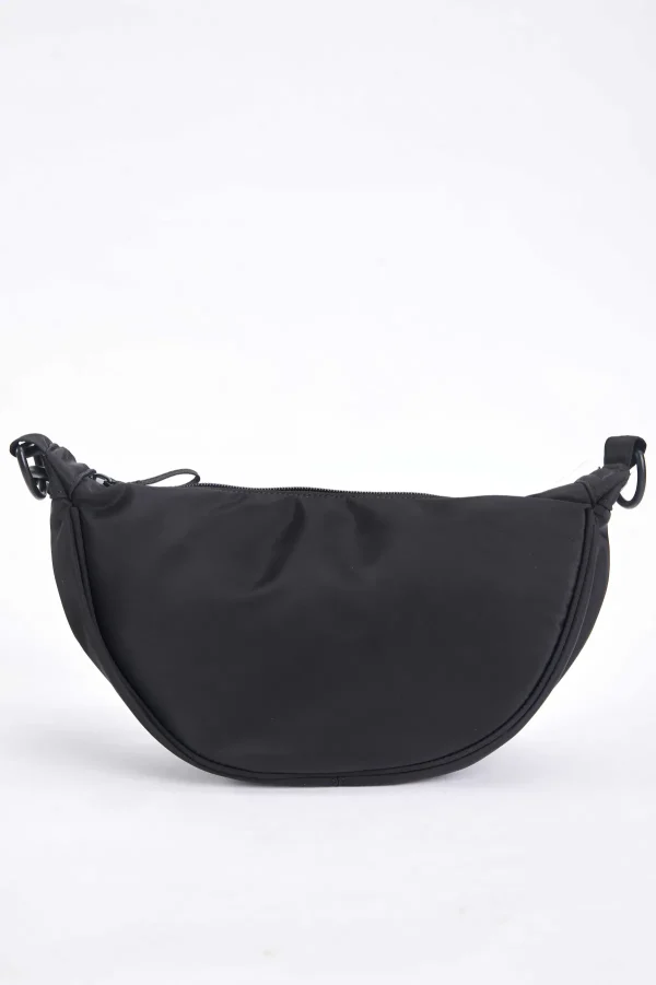 SOUL Accessories Crescent Shape Crossbody In Black* Accessories