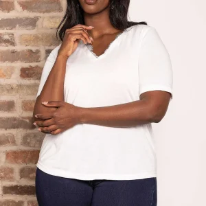 Vero Moda Curve Curve - Daisy V-Neck Top In White*Women Tops & Blouses