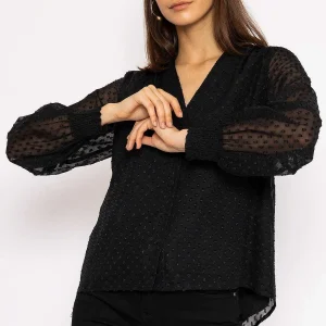 Rowen Avenue Dobby Texture Blouse In Black*Women Tops & Blouses