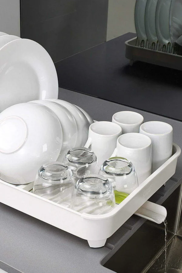 Joseph Joseph Extendable Dish Rack In White* Homeware