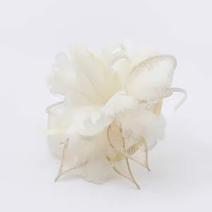 SOUL Accessories Feather And Flower Fascinator In Cream* Fascinators