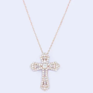 Knight & Day Gold Cross Necklace* Gran