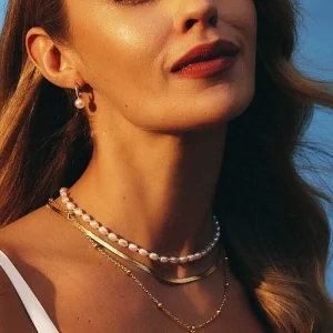 Knight & Day Gold Teardrop Pearl Necklace* Necklaces