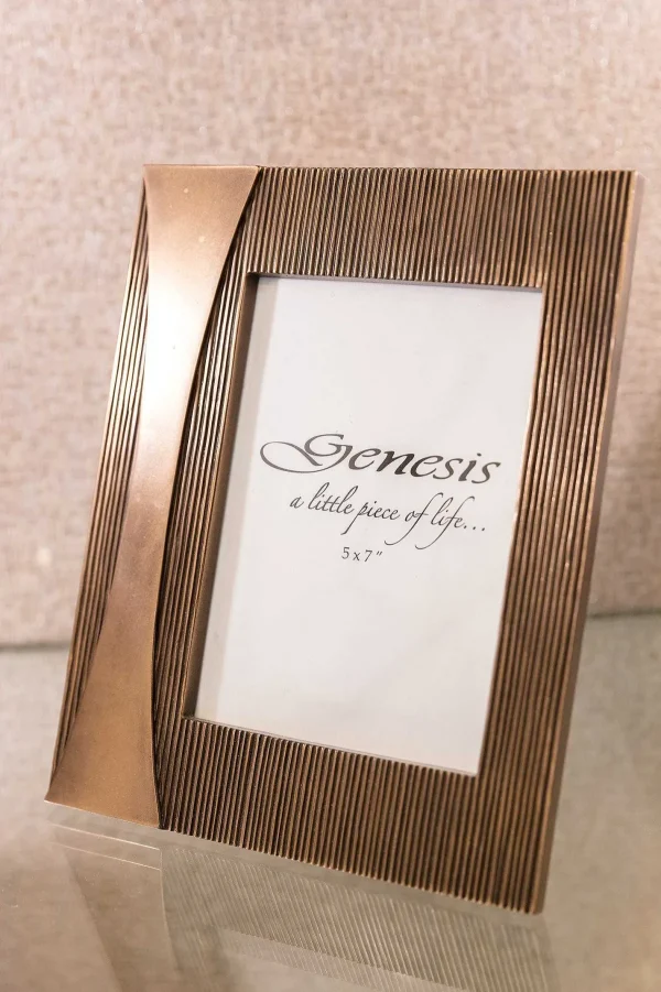 Genesis Modern Bronze Frame 7 X 5* Homeware