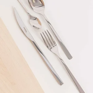 Carraig Donn Living Nomo 24 Piece Cutlery Canteen* Homeware