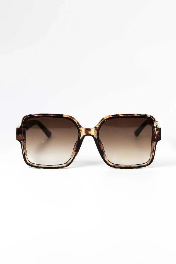 SOUL Accessories Oversized Tortoise Shell Sunglasses With Gold Detail* Sunglasses