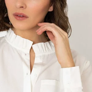 Kelly & Grace Weekend Ruffle Shirt In White*Women Tops & Blouses