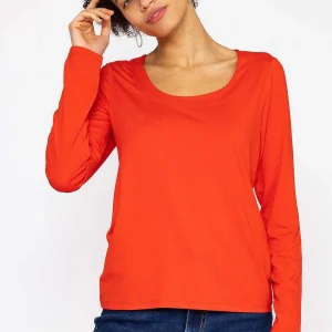 Kelly & Grace Weekend Scoop Neck Tee In Red*Women Tops & Blouses