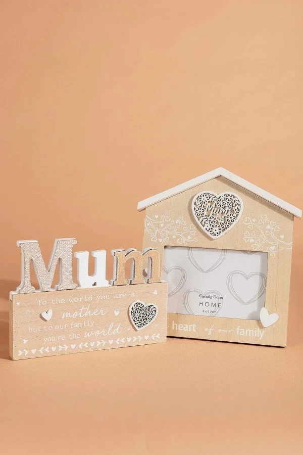 Carraig Donn HOME Wooden Mum Plaque* Homeware